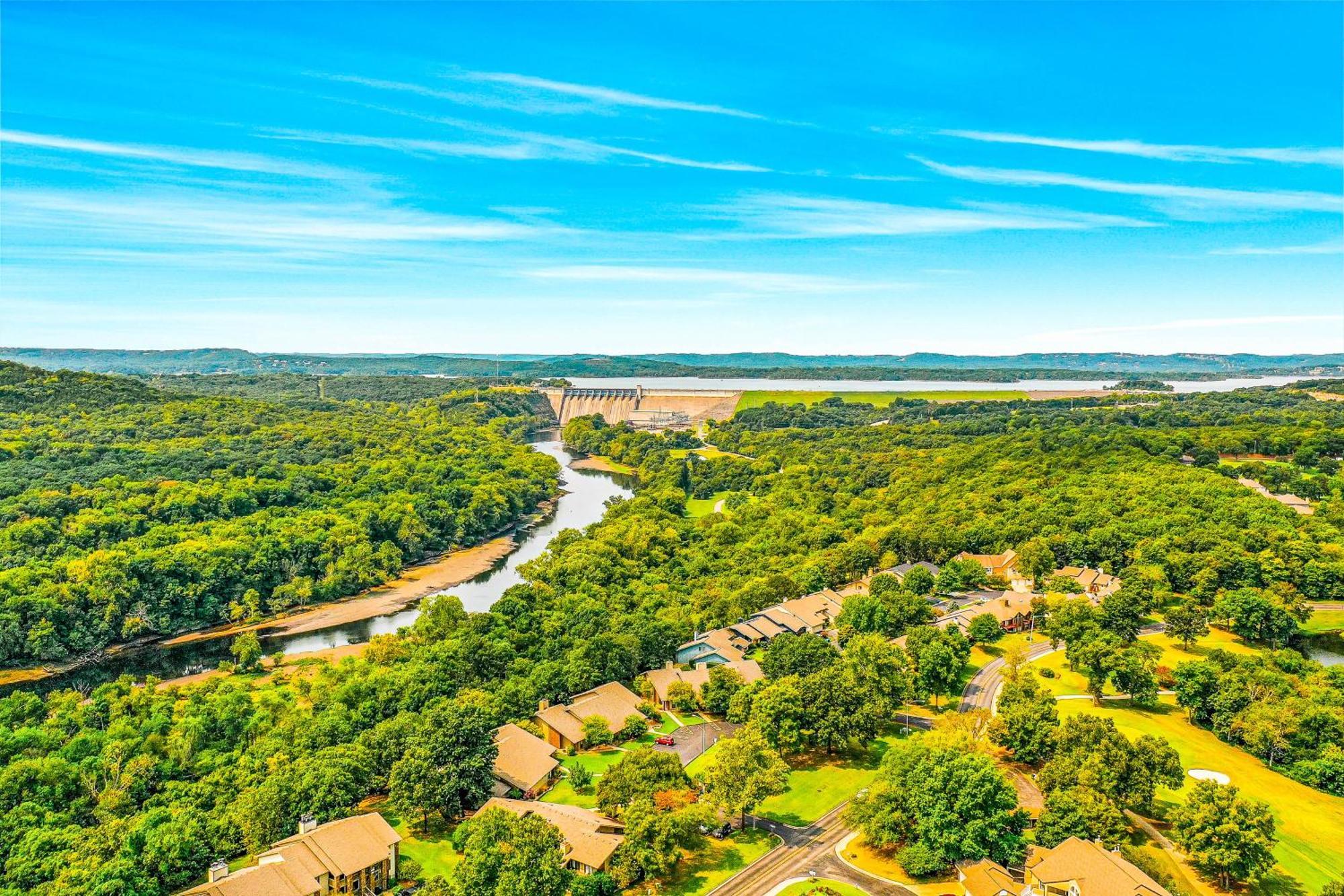 Lofty Retreat & Paradise Pointe ブランソン 部屋 写真